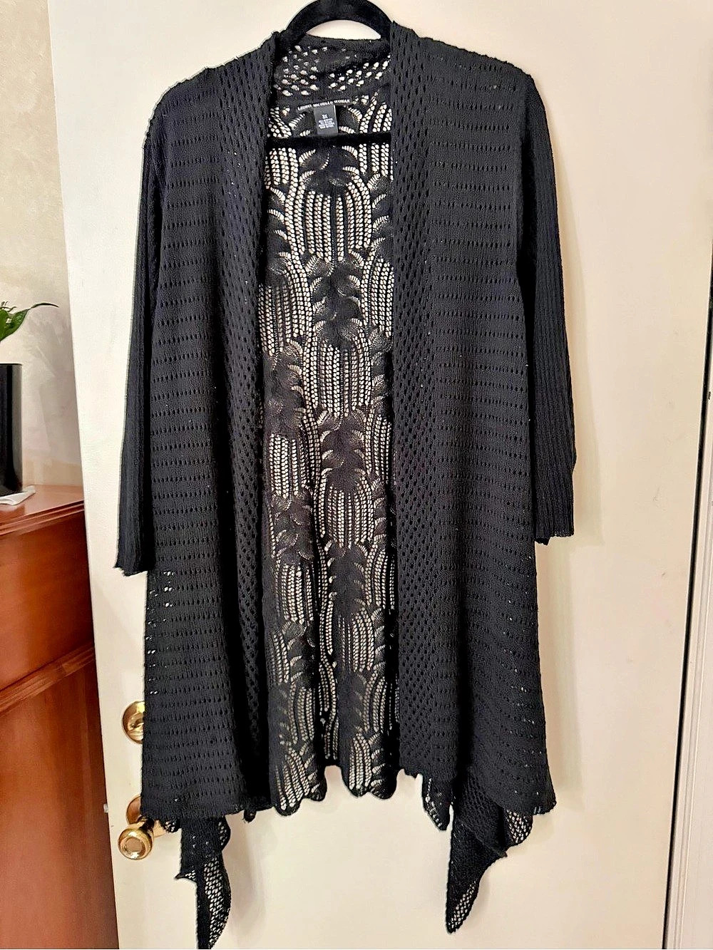 Laurie Felt Black Open Front Lace-Knit Cardigan